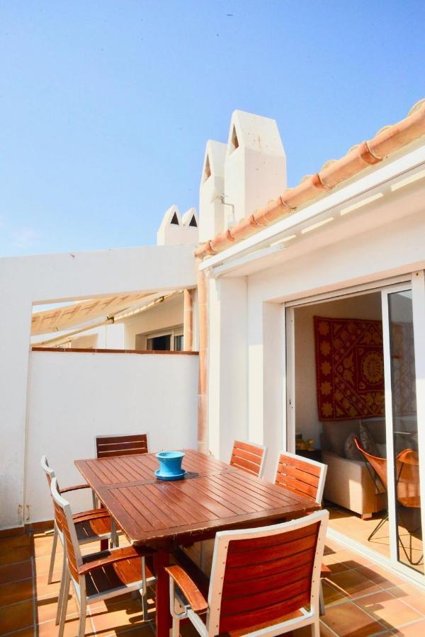 Beachfront Duplex With Terrace And Sea Views - Cadaqués Exterior foto