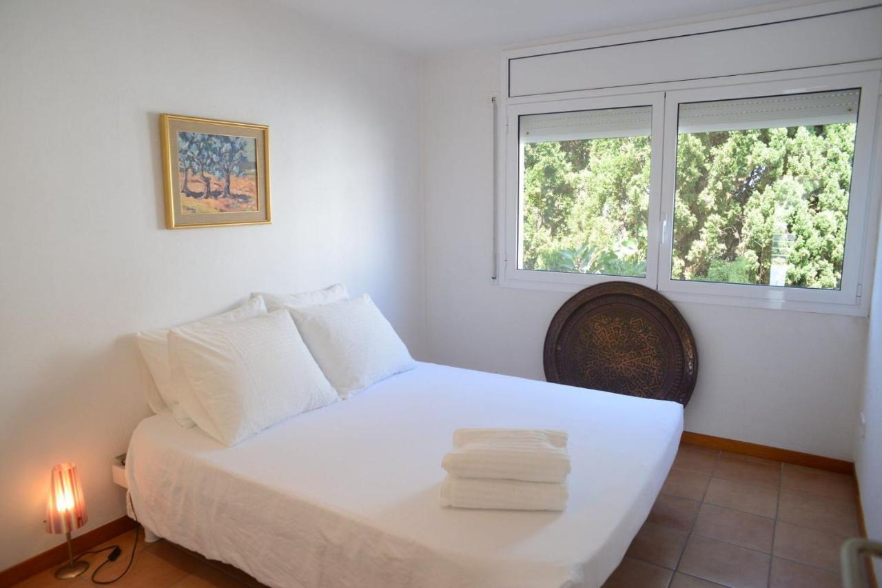 Beachfront Duplex With Terrace And Sea Views - Cadaqués Exterior foto