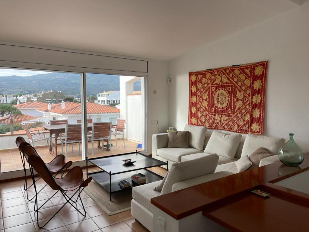 Beachfront Duplex With Terrace And Sea Views - Cadaqués Exterior foto